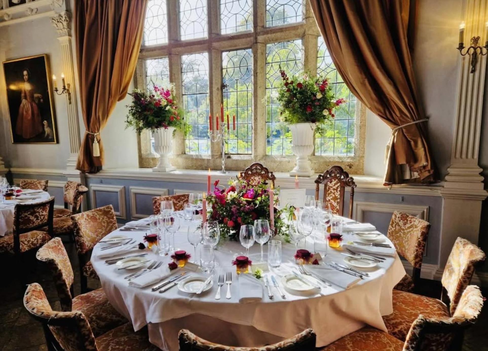 Lewtrenchard Manor Hotel Bagian luar foto